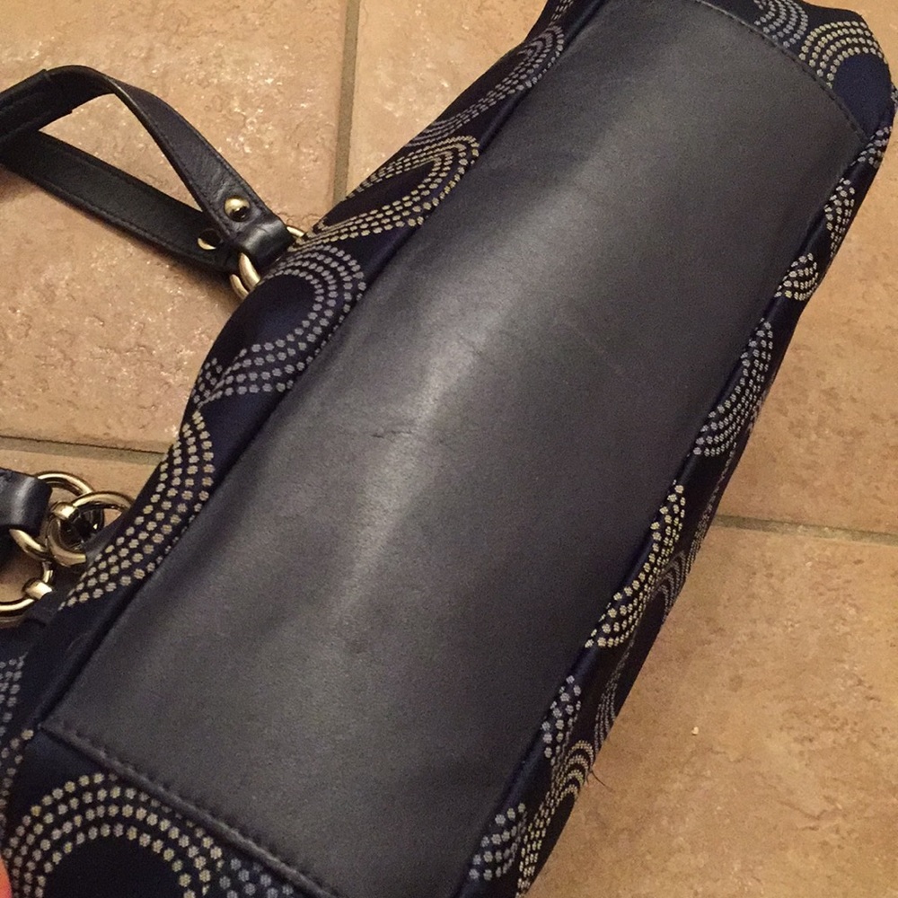Coach Madison Signature Tote - Picture 8 of 8